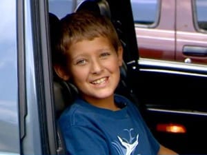 Gryffin Sanders el niño que evitó un accidente de coche gracias al Mario Kart
