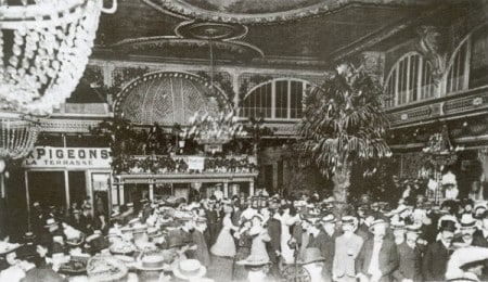Salón del Moulin de la Galette
