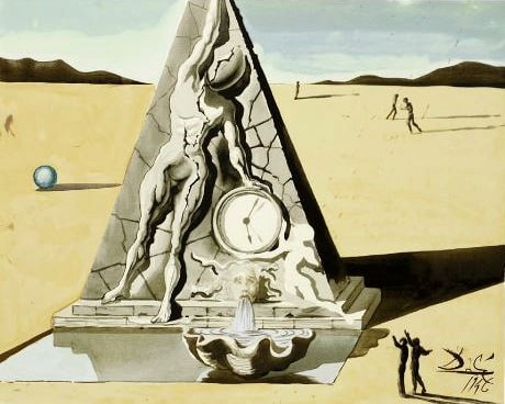 Pirámide Dalí - Destino