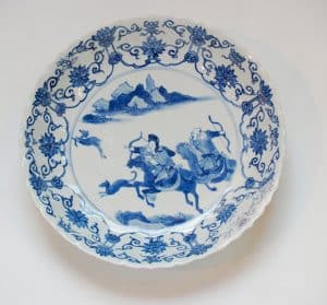 Auténtico-plato-de-porcelana-de-China-S.-XVII