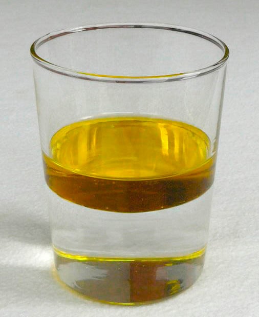 Aceite y agua